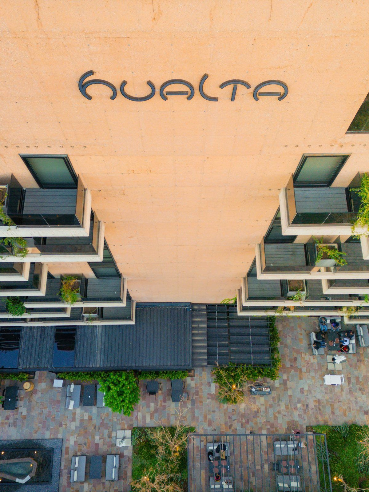 Upstairs: festa no terraço em Mendoza, do Hualta ao Sheraton